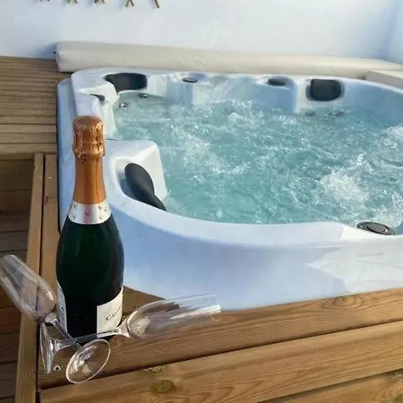 Star Villa, Jacuzzi Y Vistas Apartment